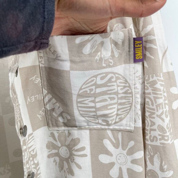 Smiley x H&M Unisex Oversized Tan Beige Graphic Denim Jacket Size Small - Picture 4 of 14